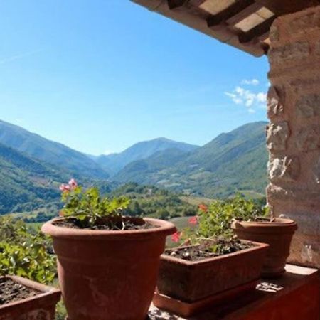 Casale Rosso Βίλα Castel San Felice Εξωτερικό φωτογραφία