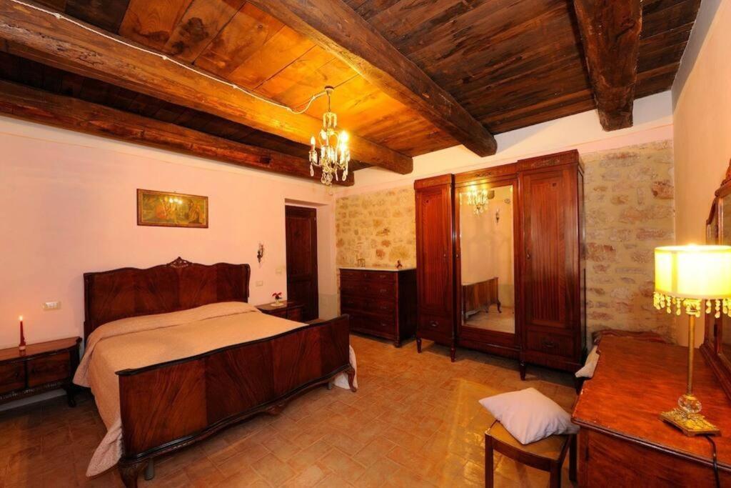 Casale Rosso Βίλα Castel San Felice Εξωτερικό φωτογραφία