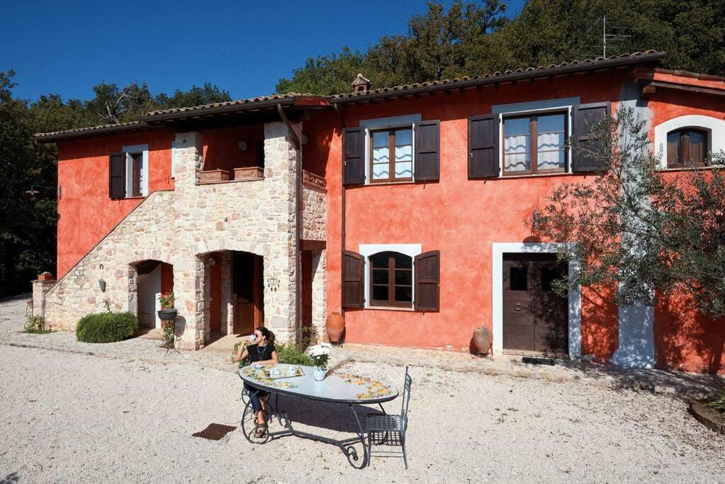 Casale Rosso Βίλα Castel San Felice Εξωτερικό φωτογραφία
