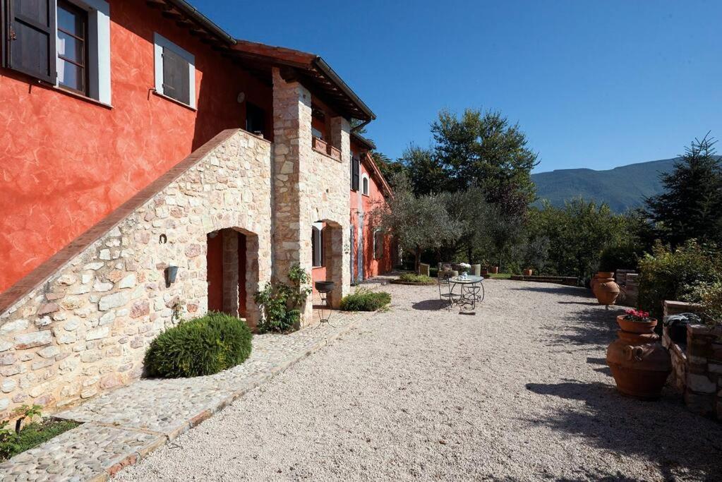 Casale Rosso Βίλα Castel San Felice Εξωτερικό φωτογραφία