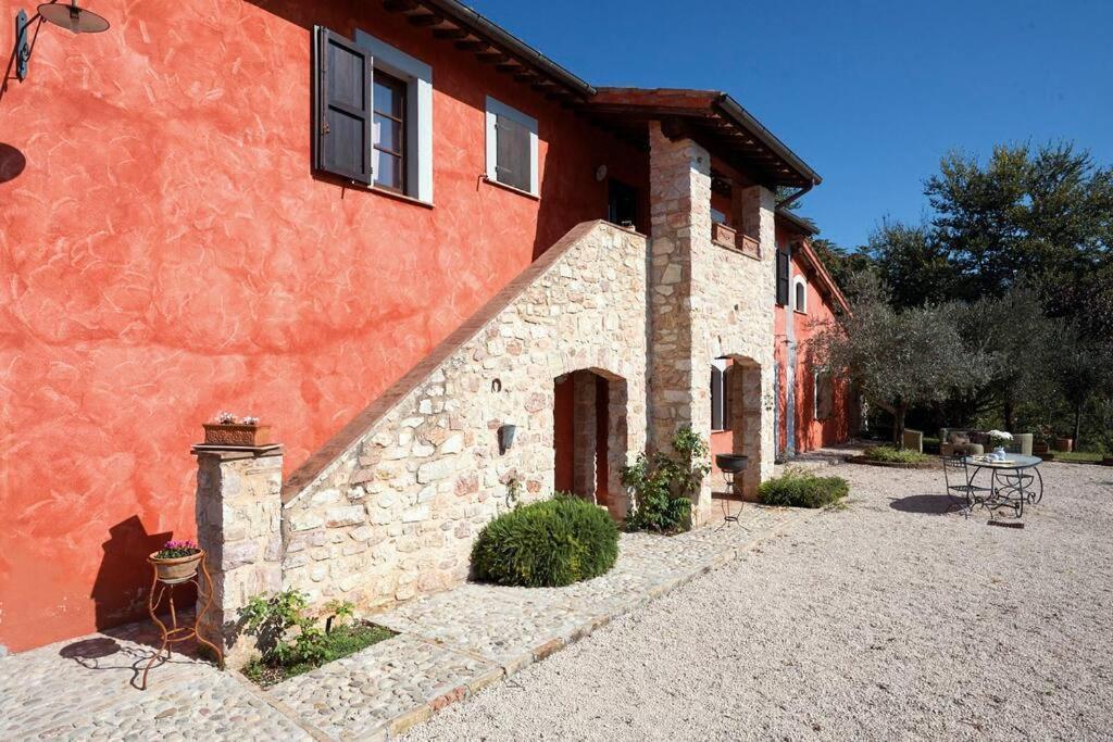 Casale Rosso Βίλα Castel San Felice Εξωτερικό φωτογραφία